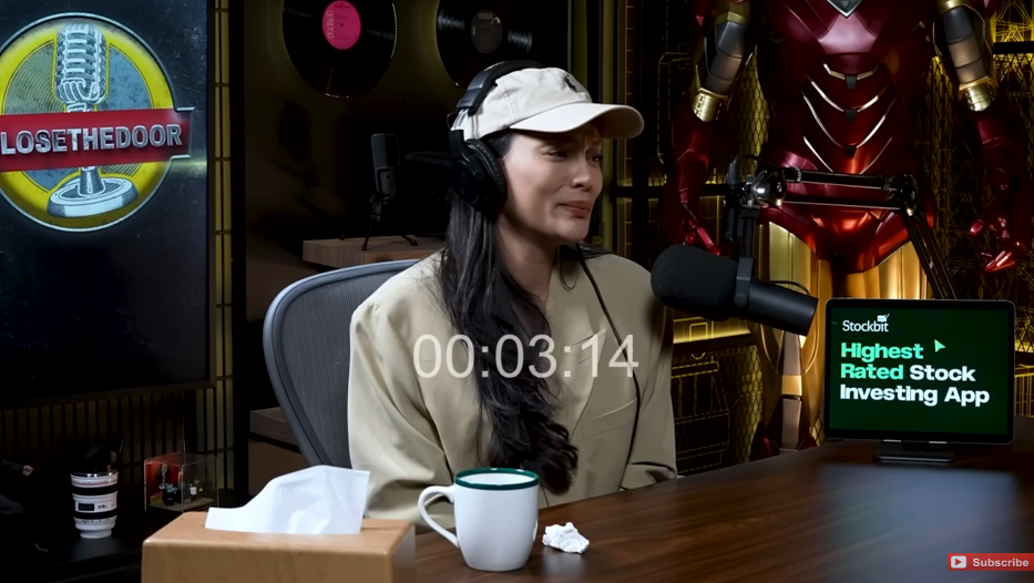 Erika Carlina bongkar kehmailannya di Podcast Deddy Corbuzier. [Capture YouTube]